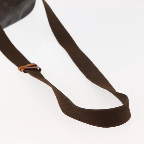 LOUIS VUITTON Monogram Pochette Gange Shoulder Bag - Picture 6 of 16